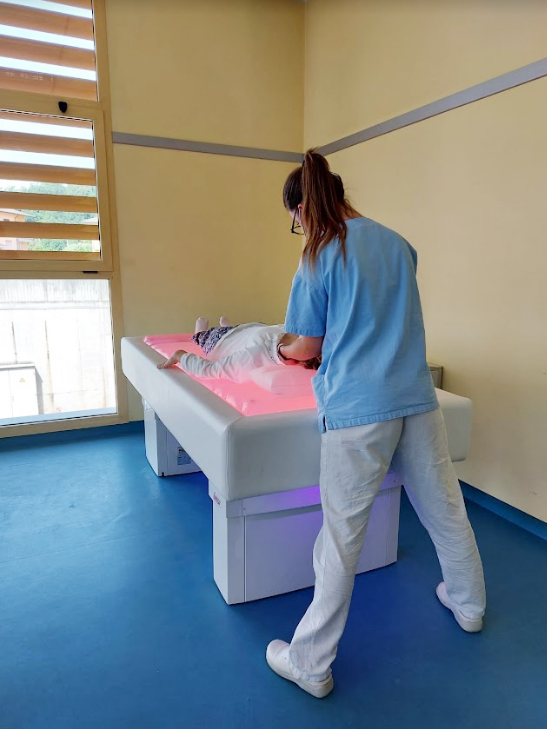 Fondazione Conti Calepio nuovo lettino fisioterapia m Centro Polivalente Disabili Conti Calepio