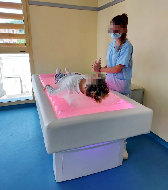 Nuovo lettino per fisioterapia
